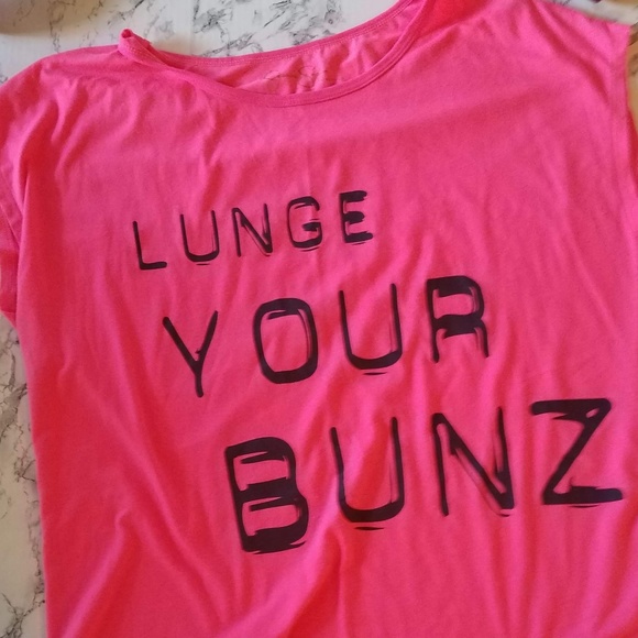 Jessica Simpson "the warm up" plus size sh… - Picture 2 of 6